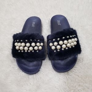 women's slide sandals